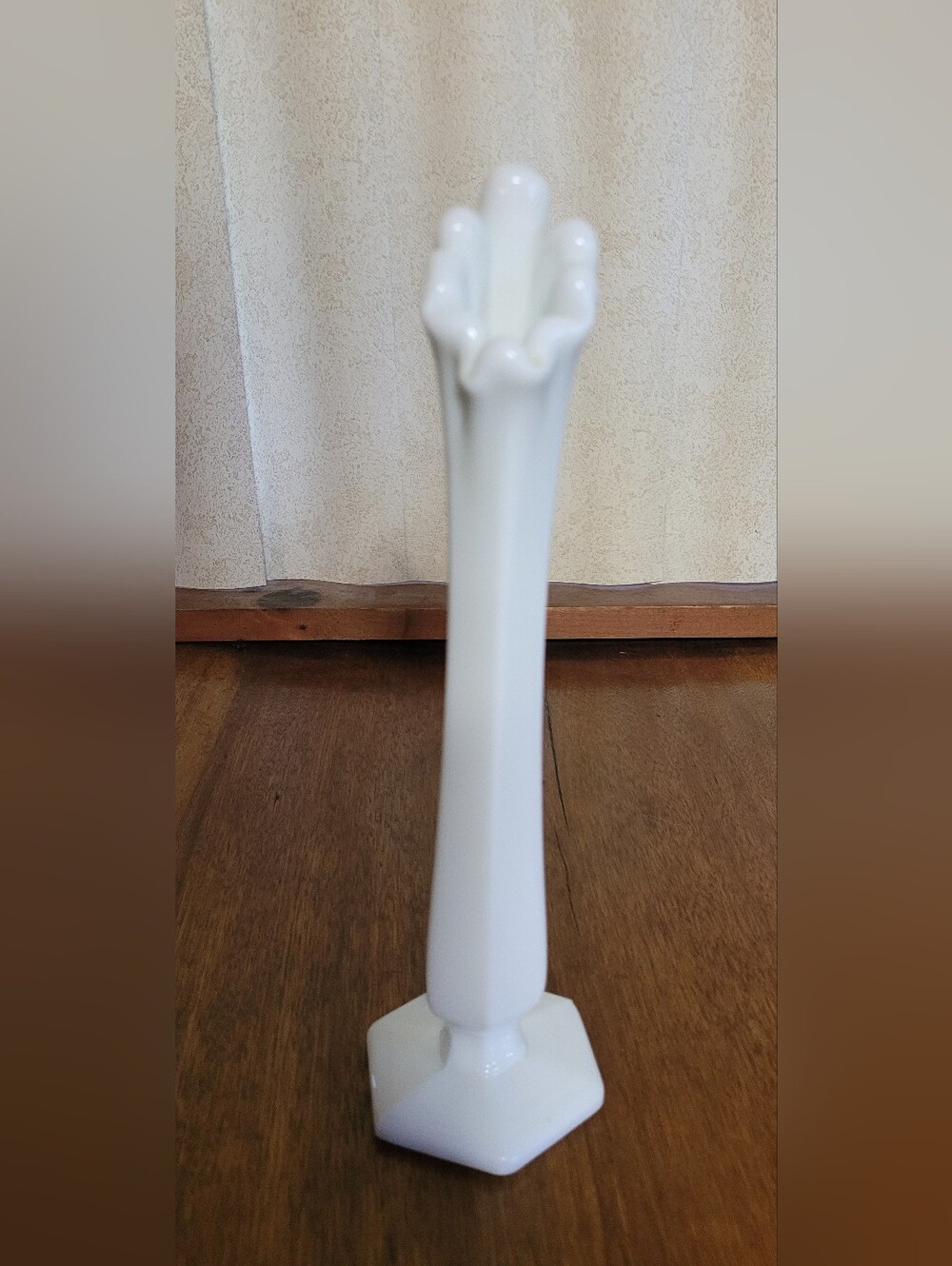 Vintage Westmorland White Milk Glass Swung Bud Vase 10" USA (115)